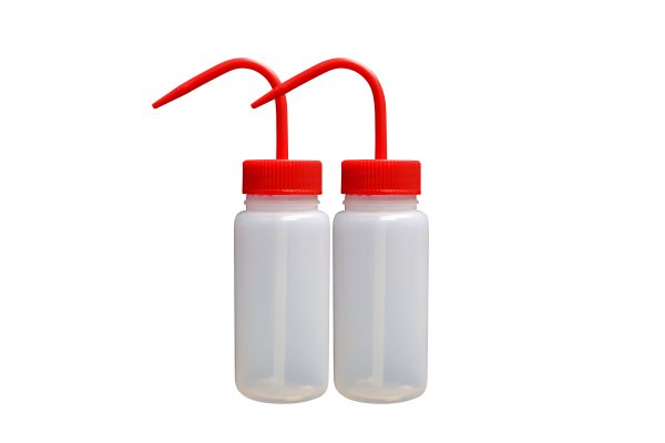 Globe Scientific LDPE Wash Bottles, 1000ml / 32 Ounces DIY (Blank Packs, Red) - Image 3